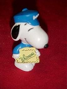 Peanuts Snoopy pvc figure with Whitmans candy box