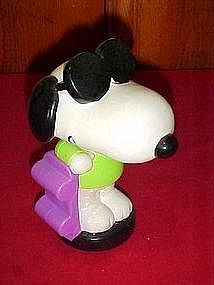 Peanuts Joe Cool Skater Snoopy, bubble bath container