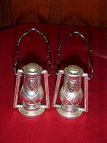 Plastic lantern salt and pepper shakers, Iowa souvenir