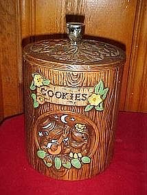 Retro Treasure Craft cookie jar with courting frogs