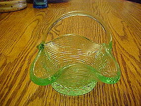 Small green basket weave glass basket, applied handle