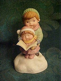 Avon musical figurine, "Joy to the world" carolers