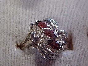 Sterling ladies ring with topaz stones,size 7
