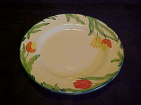 Franciscan Tulip dinner plate, England