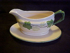 Franciscan  Ivy 2 pc gravy boat and underplate