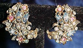 Vintage Hollycraft rhinestone clip earrings