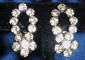 Sparkling vintage rhinestone clip earrings