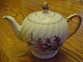 Vintage moss rose tea pot