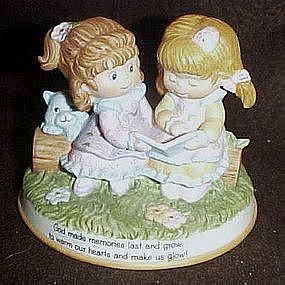 Special Blessings figurine,  Memories so dear