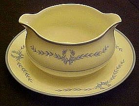 WS George gravy boat / underplate, blue laurel garland