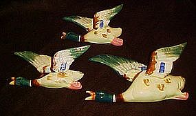 Vintage  flying ducks wall pocket,  set of 3