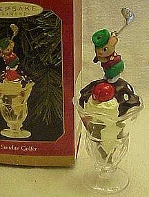 Hallmark Sundae golfer Christmas ornament 1999, MIB