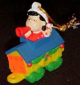 Peanuts Lucy and her megaphone train ornament