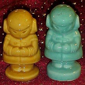 Vintage Asian girl salt and pepper shakers