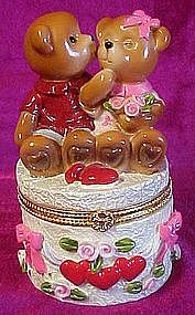 Ring or trinket box ,Valentine bears and hearts