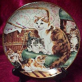 Stitchin' kittens  collector plate, Lesley hammett