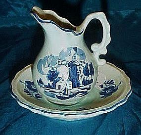 Enesco mini blue delft pitcher and basin set