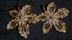 Vintage sarah Coventry Ivy earrings, goldone clips