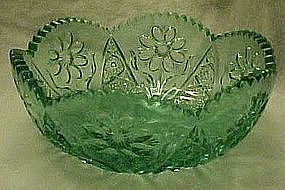 TIara sea mist daisy pressed pattern 7 1/2