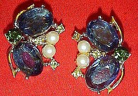 Vintage sapphire blue rhinestone clip earrings