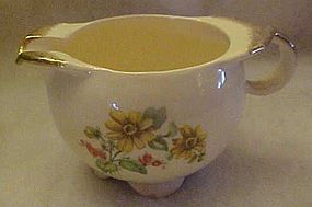 Paden City Pottery PCP60, yellow daisies creamer