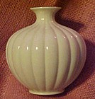 Lenox fine china melon vase, gold trim, USA