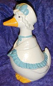 Metlox Lucy Goose cookie jar