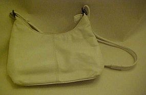 Vintage Coletta supple white leather purse
