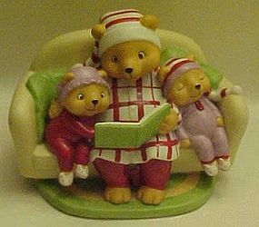 Hallmark Crayola bears storytime figurine