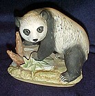 Lefton Panda Bear figurine KW 4910