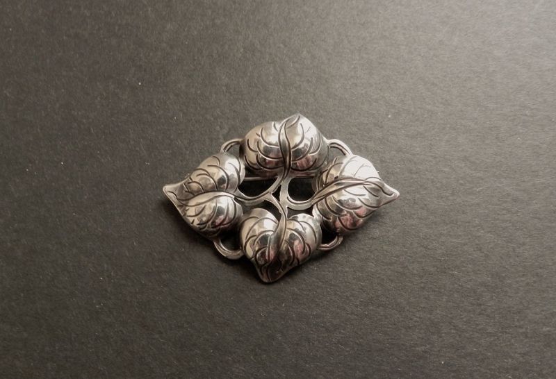 Classic Kalo Sterling Silver Hand Wrought Brooch Vines Leaves Chicago
