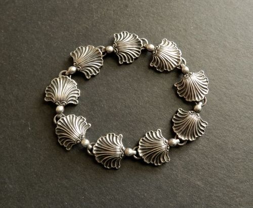 Arts & Crafts Carl Ruopoli Sterling Silver Shell Bracelet Hidden Clasp