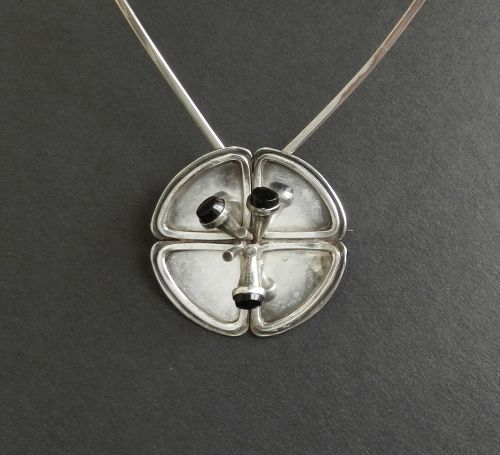 Carmen Beckmann Sterling Modernist Pendant / Brooch Necklace Onyx