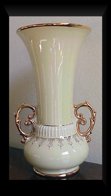Abingdon Baden vase (520/9H/1940-48) decals &amp; trim