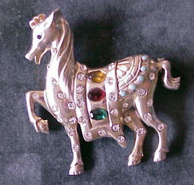 Trifari style & period Sterling carousel Horse Pin