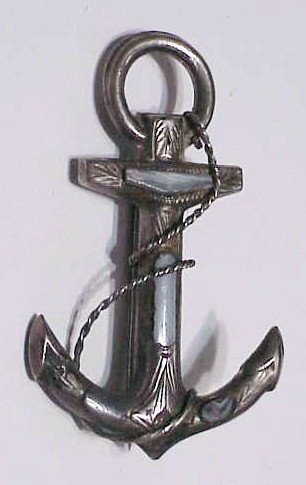 Scottish sterling Montrose gray agate anchor brooch