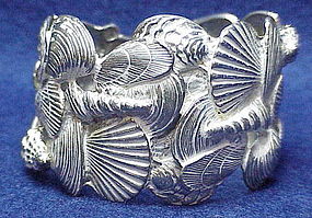 DeNicola silver tone Sea Shell Clamper Bracelet