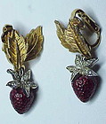 Boucher strawberry earrings -clip on