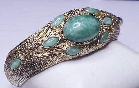 Hobe jade colored cabochons bangle bracelet