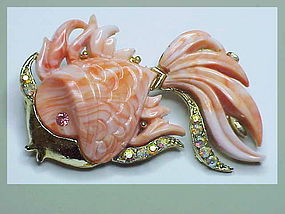 Hattie Carnegie pink coral fish brooch (UNSIGNED)