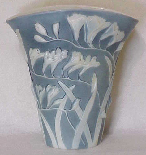 Phoenix sculptured artware "freesia" fan vase blue wash