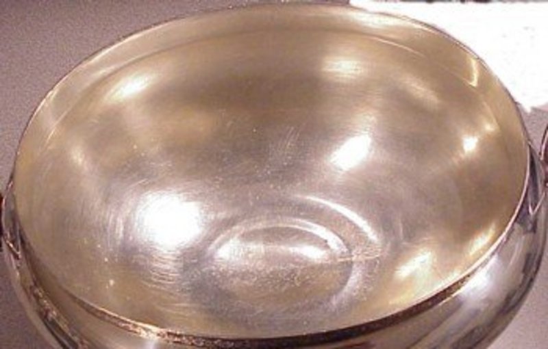 Meriden oval 'Muzzle' silver plate soup tureen