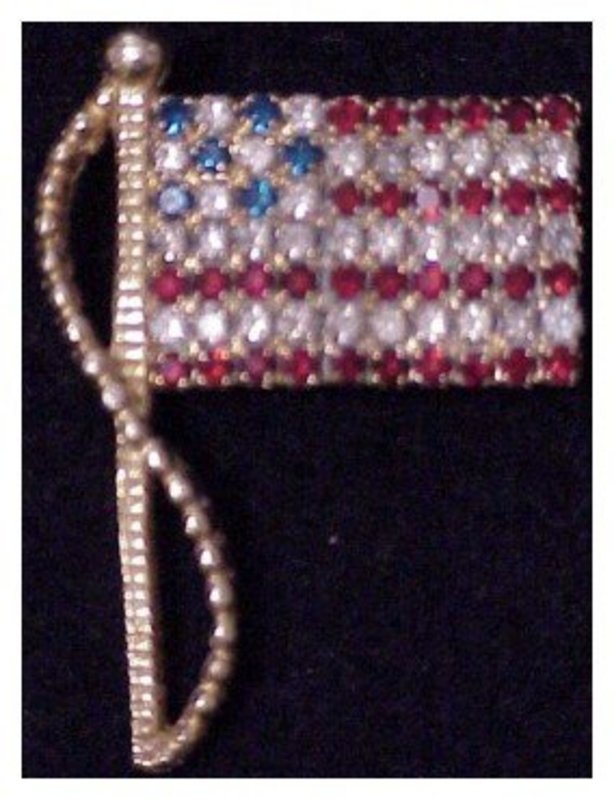 Rafaelian rhinestone stars and stripes flag pin