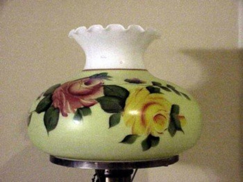 Victorian hand painted yellow and red rose table lamp