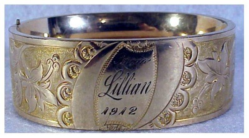 Victorian hinged bangle bracelet (from Lillian 1912)