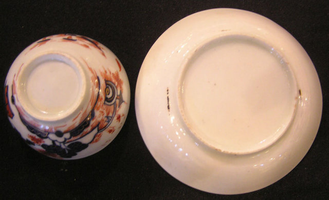 Lowestoft Teabowl and Saucer, Schoolhouse Pattern