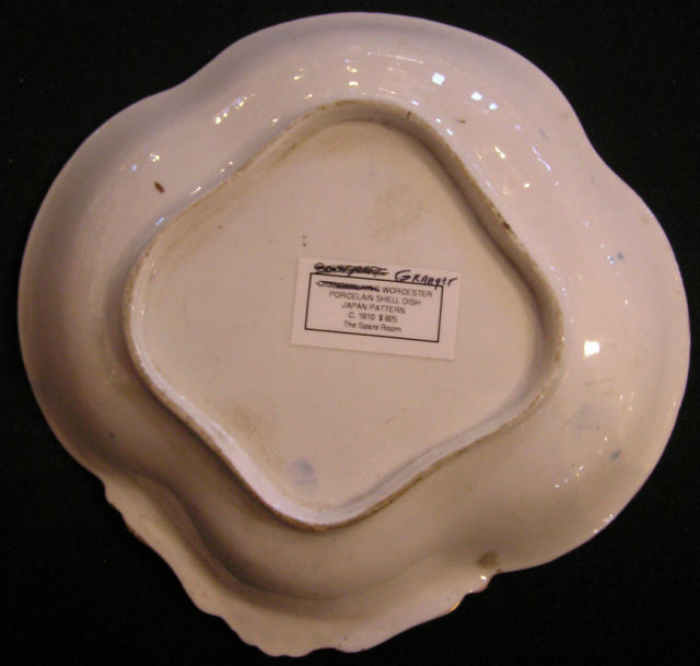 Granger Worcester Porcelain Shell Dish in Japan Pattern