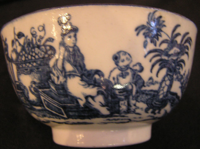 Caughley Soft Paste Porcelain Sugar Bowl