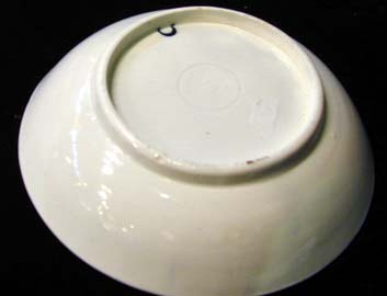 Worcester Dr. Wall period soft paste porcelain tea bowl