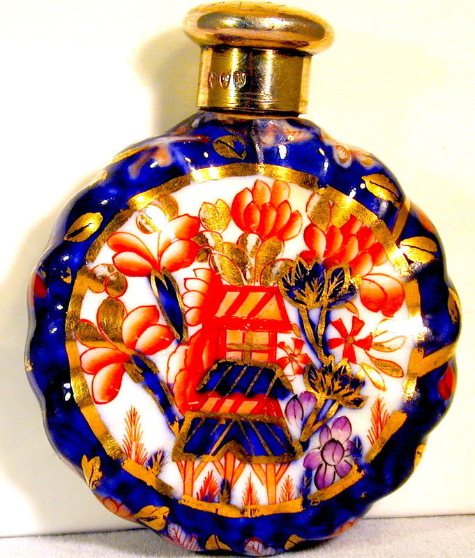 Antique &quot;Imari&quot; Pattern Scent Bottle